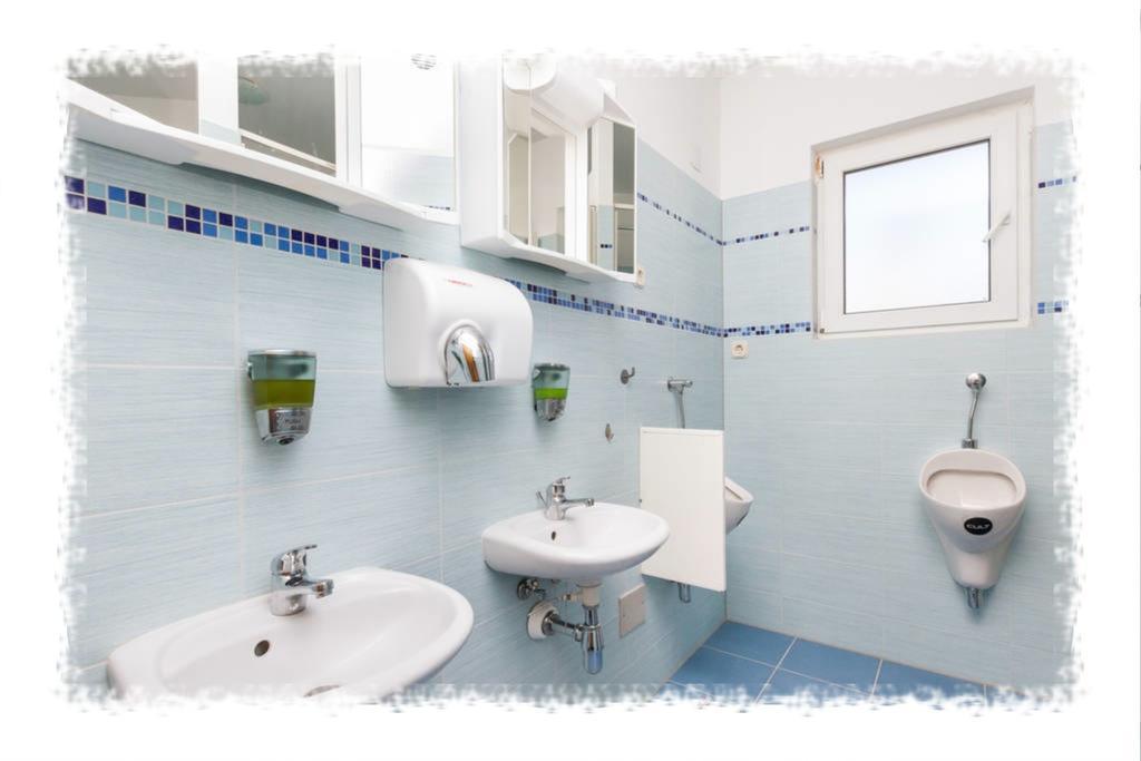 Hostel Oktarin Kaštela Kültér fotó